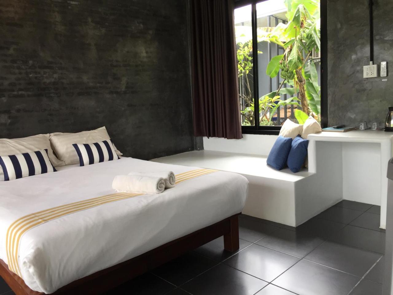 Coco Coozy Apartment Kanchanaburi Exterior foto