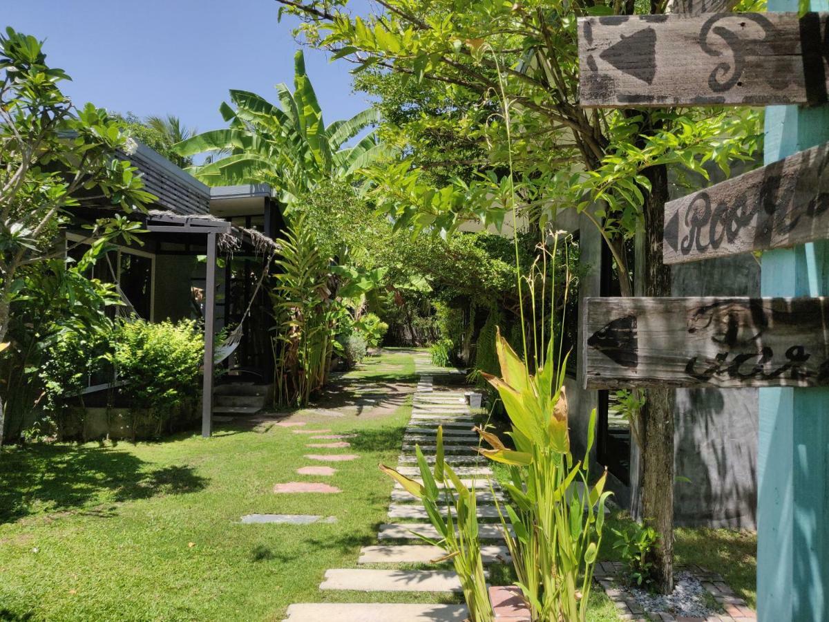 Coco Coozy Apartment Kanchanaburi Exterior foto
