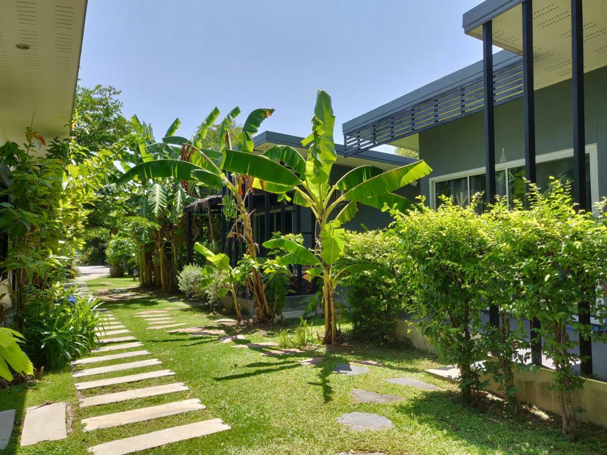 Coco Coozy Apartment Kanchanaburi Exterior foto